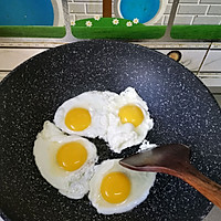 超级下饭的—糖醋煎蛋的做法图解2