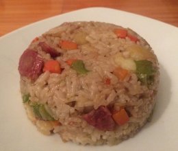 土豆香肠焖饭的做法