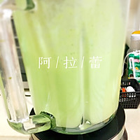 菠菜香蕉奶昔的做法图解6