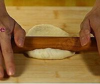 热狗面包的做法图解2