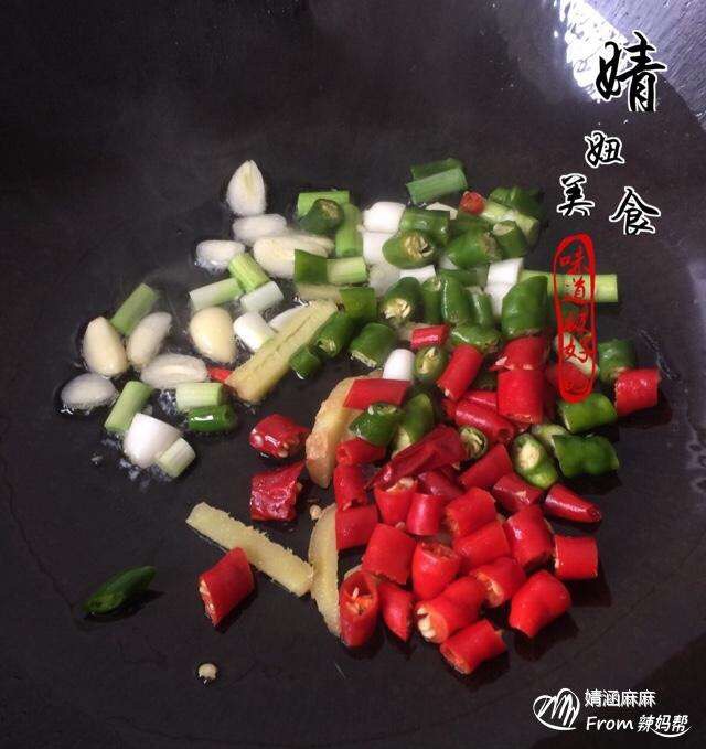 香辣猪蹄～超级美味的做法图解4