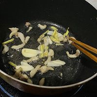 小炒鸭的做法图解4