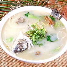 Crucian Carp Soup 鲫鱼汤