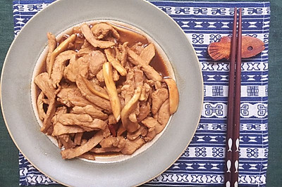 蘑菇炒肉