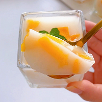 天气热的时候经常做的，芒果奶冻布丁的做法图解5