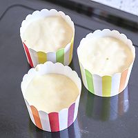 辅食日志 | 快手脆皮杯子蛋糕（12M+）的做法图解7