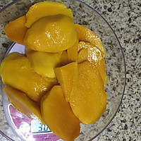 芒果慕斯的做法图解1