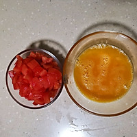 西红柿炒蛋烩麻食的做法图解1