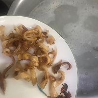 梭子蟹鱿鱼瘦肉粥的做法图解10