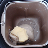 日式炼乳面包的做法图解3