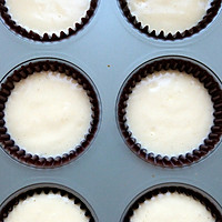 圣诞节驯鹿杯蛋糕的做法图解2