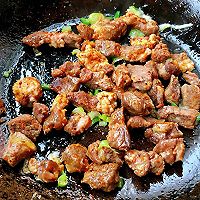 #味达美名厨福气汁，新春添口福#羊肉串炒饭的做法图解4