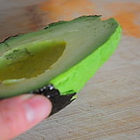 大喜大牛肉粉试用之牛油果柳沙拉的做法图解3