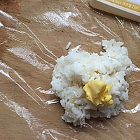 #安佳儿童创意料理#黄油肉松拌饭的做法图解3
