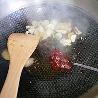 麻辣螃蟹煲的做法图解5