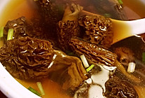 西藏野生羊肚菌高汤的做法