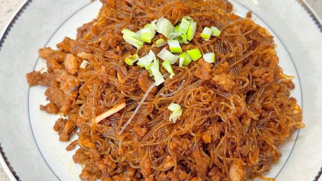 肉沫干捞粉丝的做法