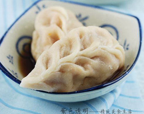 香辣豆豉圆白菜胡萝卜馅变色水饺