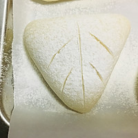 芋泥蛋黄餐包的做法图解7