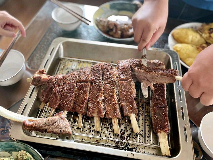 蒸烤猪排～家庭蒸烤箱轻松吃大餐的做法