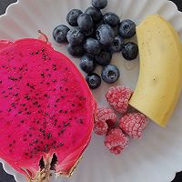 #520，美食撩动TA的心！#火龙果蓝莓思慕雪Bowl的做法图解1