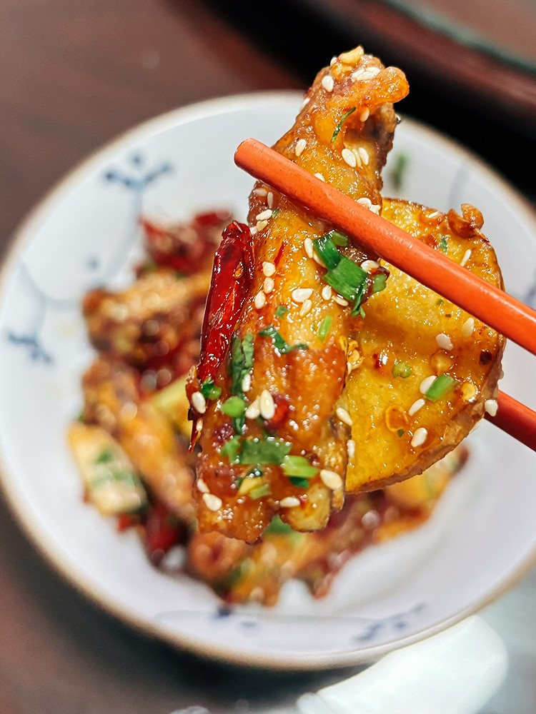 香辣土豆鸡翅的做法