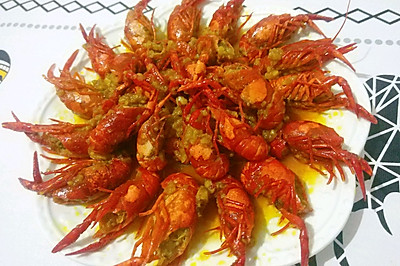 秘制蒜蓉小龙虾