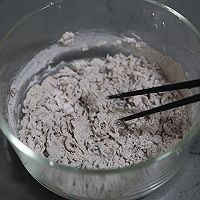 #女神野餐记#低脂饱腹，营养丰富的黑麦虾仁卷饼的做法图解1