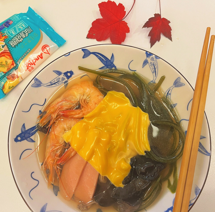 芝士杂粮海鲜面的做法