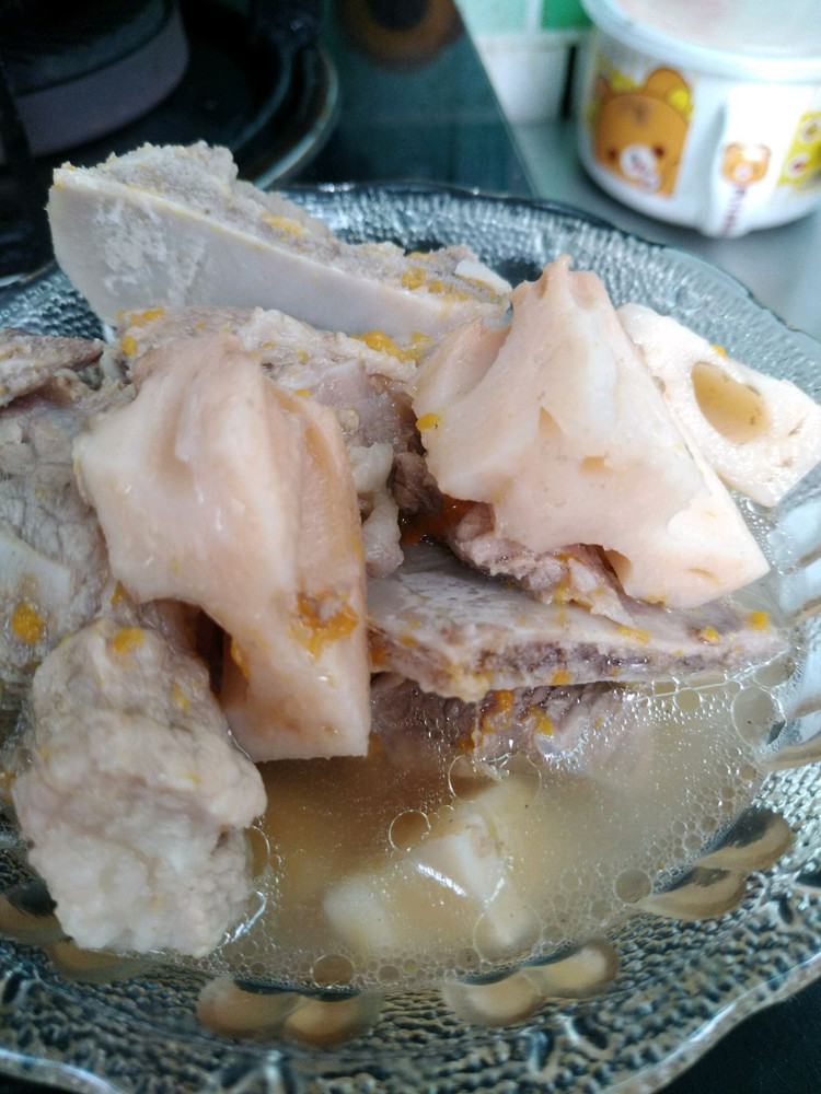 粤式骨头汤的做法