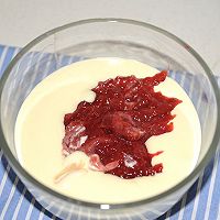 #夏日消暑，非它莫属#自制草莓冰淇淋的做法图解7