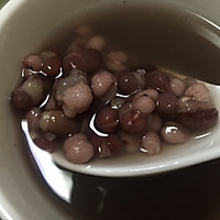 薏米红豆百合汤的做法图解3