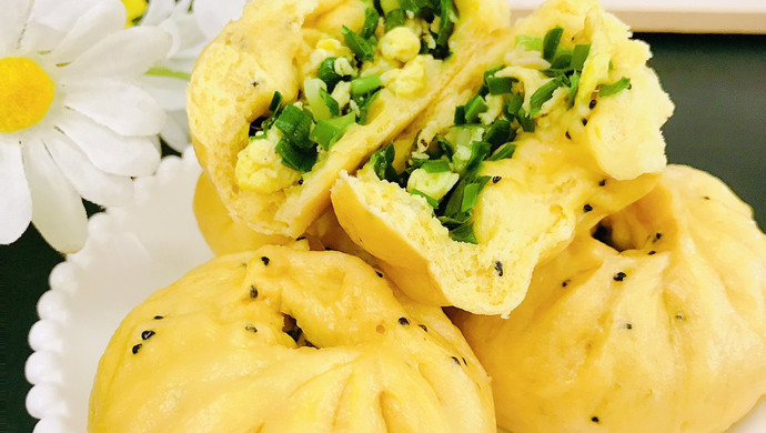 火龙果韭菜鸡蛋包子