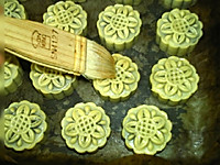 台式蜂蜜紫薯豆沙月饼#安佳烘焙学院#的做法图解19