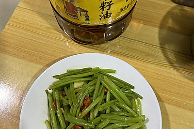 清炒红薯杆