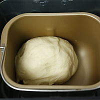 面包机做面包的方法（鸡蛋牛奶吐司）的做法图解3