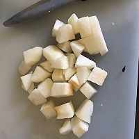 银耳莲子雪梨糖水的做法图解6