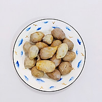 #万物皆可搭#五花肉焖芋头仔的做法图解3