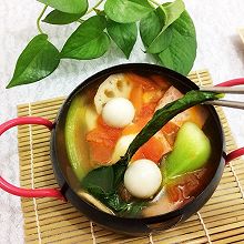 西红柿火锅#竹木火锅，文艺腹兴#