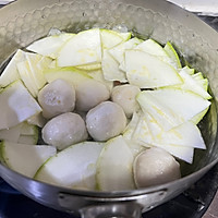 #开启冬日滋补新吃法#海鲜汤的做法图解3