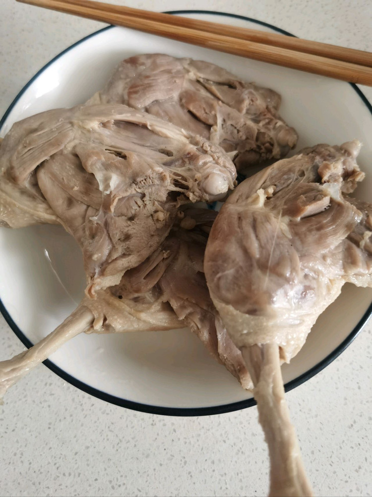 盐水鸭腿的做法