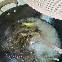 #丘比小能手料理课堂#虾仁蔬菜沙拉、营养又美味、的做法图解6