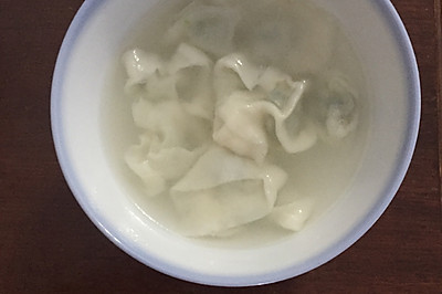 宝宝的荠菜馄饨