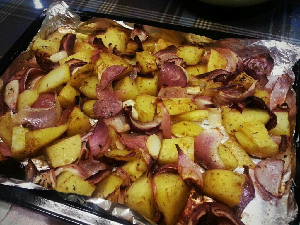 土豆丝炒洋葱,土豆丝炒洋葱的家常做法 - 美食杰土豆丝炒洋葱做法大全