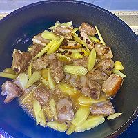 嫩姜炒排骨的做法图解6