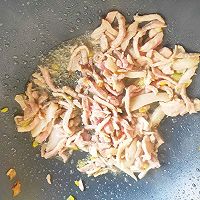 #钟于经典传统味#简单好吃的扁豆炒肉丝的做法图解5