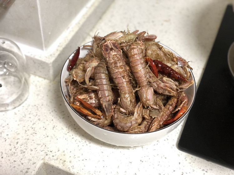 椒盐皮皮虾的做法