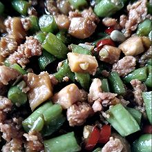 肉沫豆角下饭菜