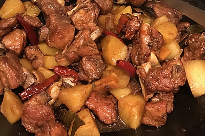 土豆炖排骨
