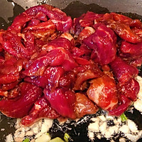 #元宵节美食大赏#莴笋香菇炒牛肉片的做法图解8